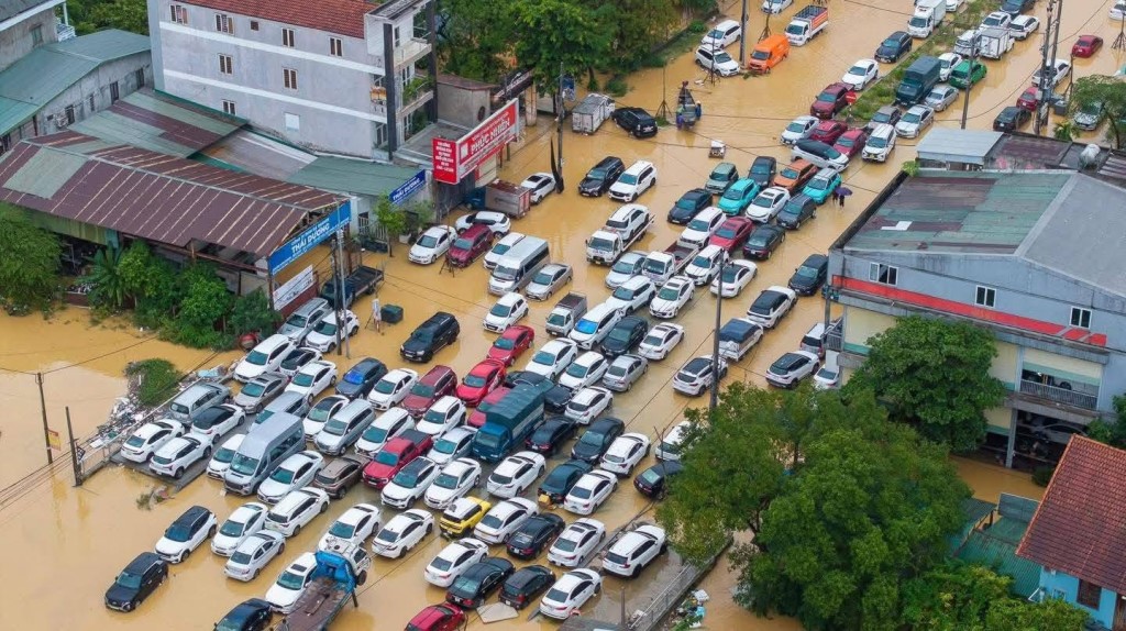 hue_lu lut hue_hue ngap lut_thientai_luluthue_phat giao hue1.jpg